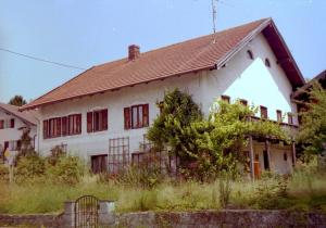 GO034-25 Sattlerhof v hi 2001 (Large)